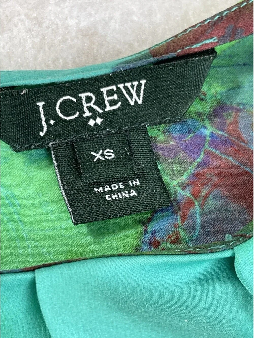 J Crew Women Green Floral Satin Long Sleeve Basic Blouse Round Neck Size XS